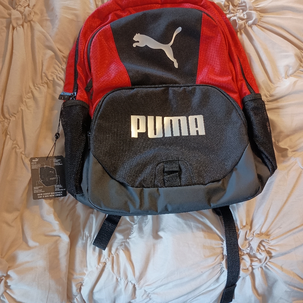 NWT PUMA Red/black Newcomer Backpack - Picture 5 of 11